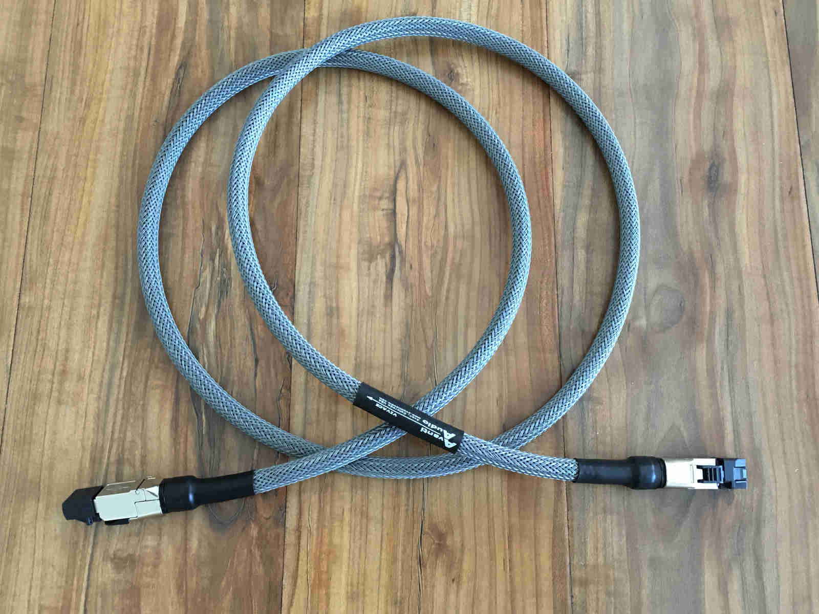 HighEnd Audiophile Cables Avanti Audio